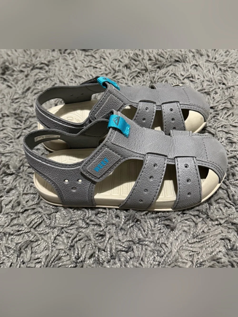 Reef Kids Gray Closed-Toe Sport Sandals with Blue Tabs